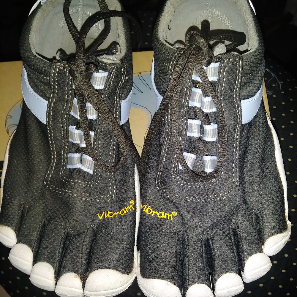 VIBRAM FIVEFINGERS